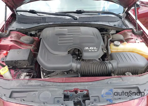 2019 Chrysler 300 Limited from USA, damaged, VIN 2C3CCAEG0KH585777